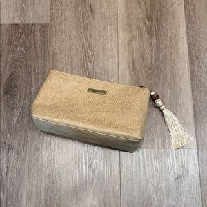 NEW Revive Vintage Cosmetic Bag